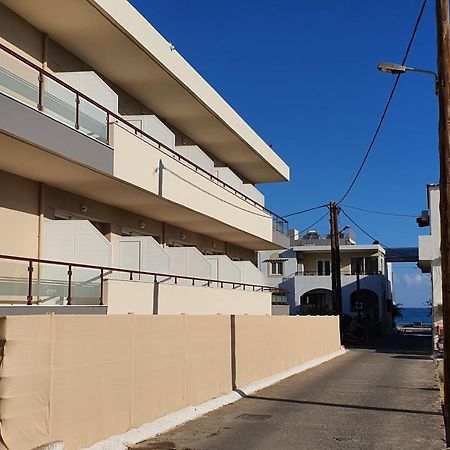 Zannis Hotel 罗希姆诺 外观 照片