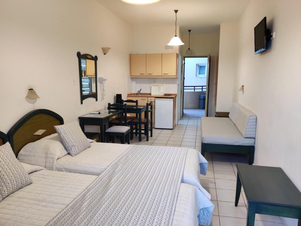 Zannis Hotel 罗希姆诺 外观 照片