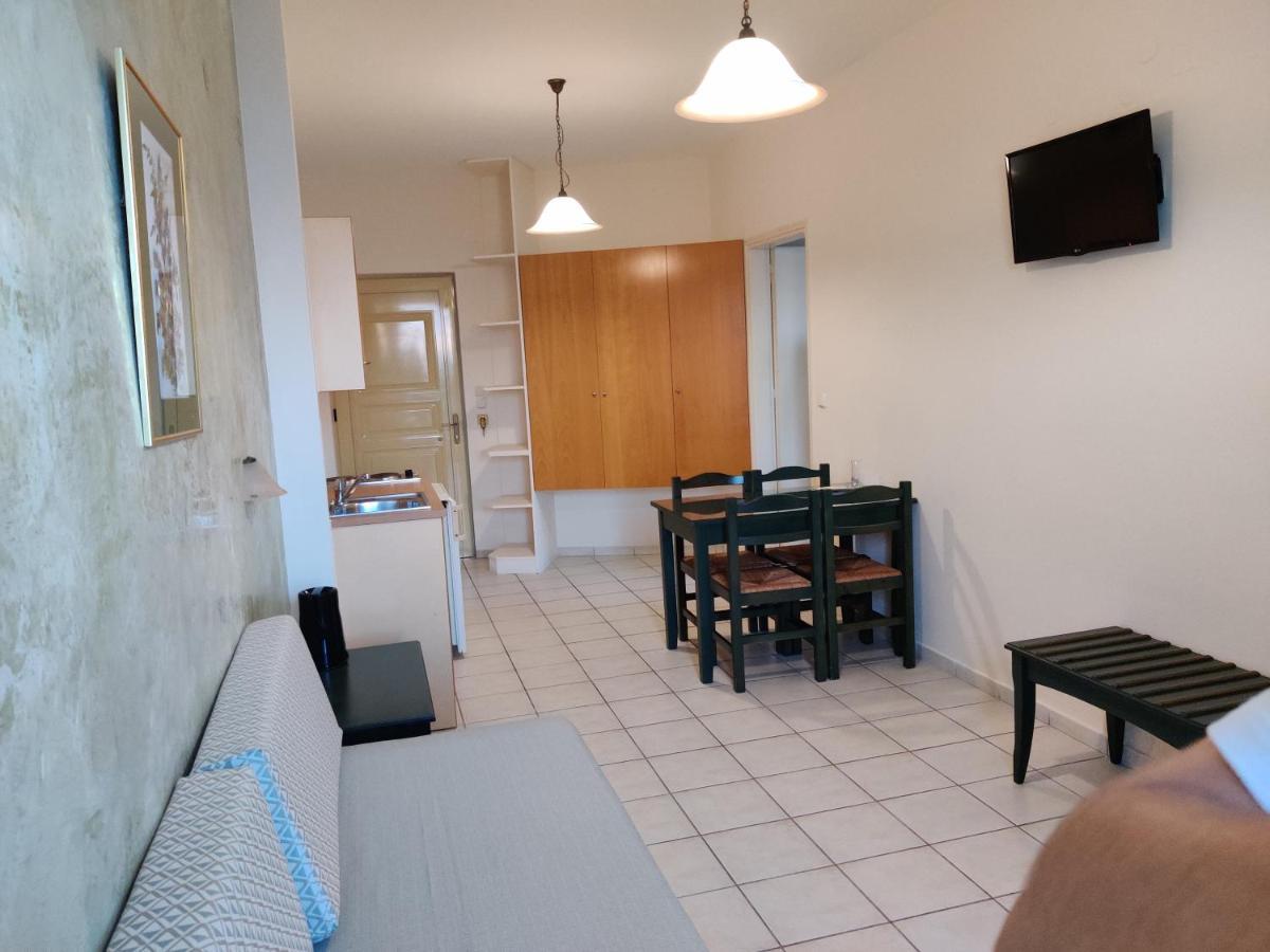 Zannis Hotel 罗希姆诺 外观 照片