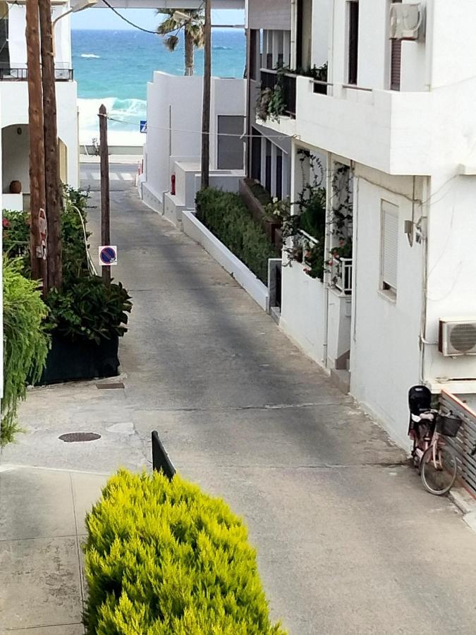 Zannis Hotel 罗希姆诺 外观 照片