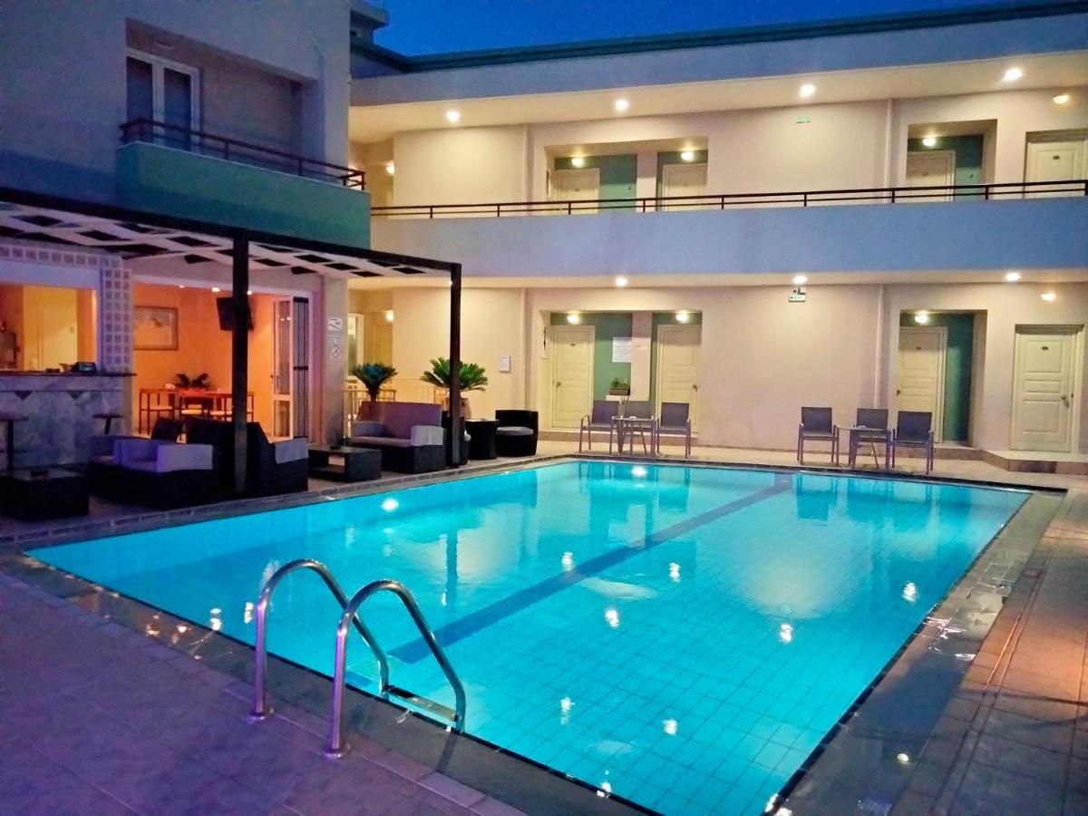 Zannis Hotel 罗希姆诺 外观 照片