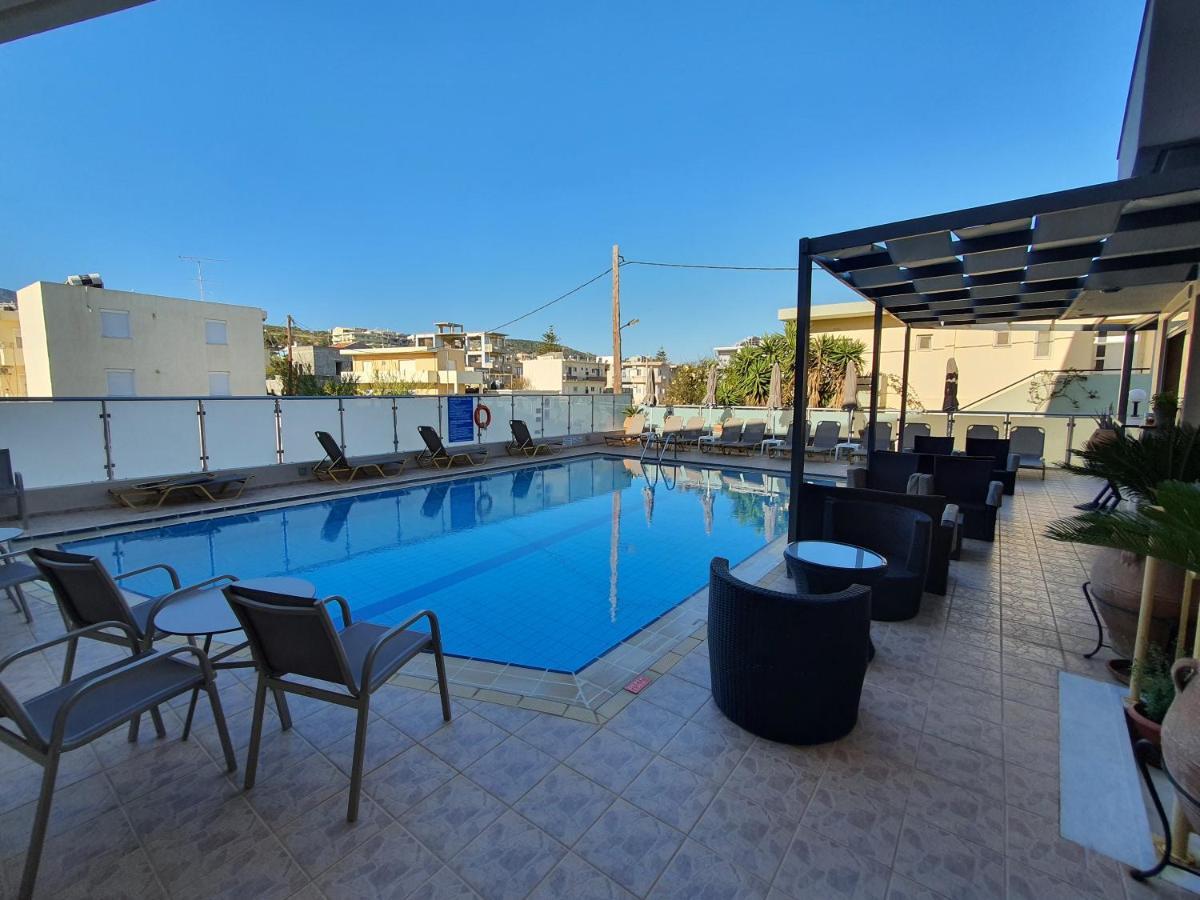 Zannis Hotel 罗希姆诺 外观 照片