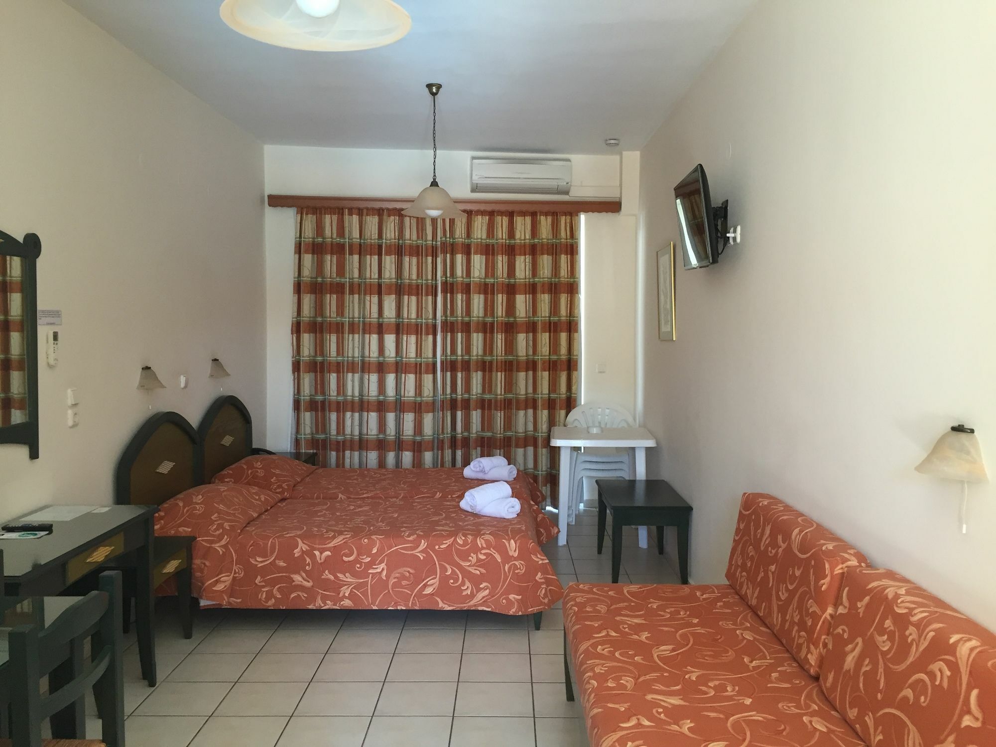 Zannis Hotel 罗希姆诺 外观 照片