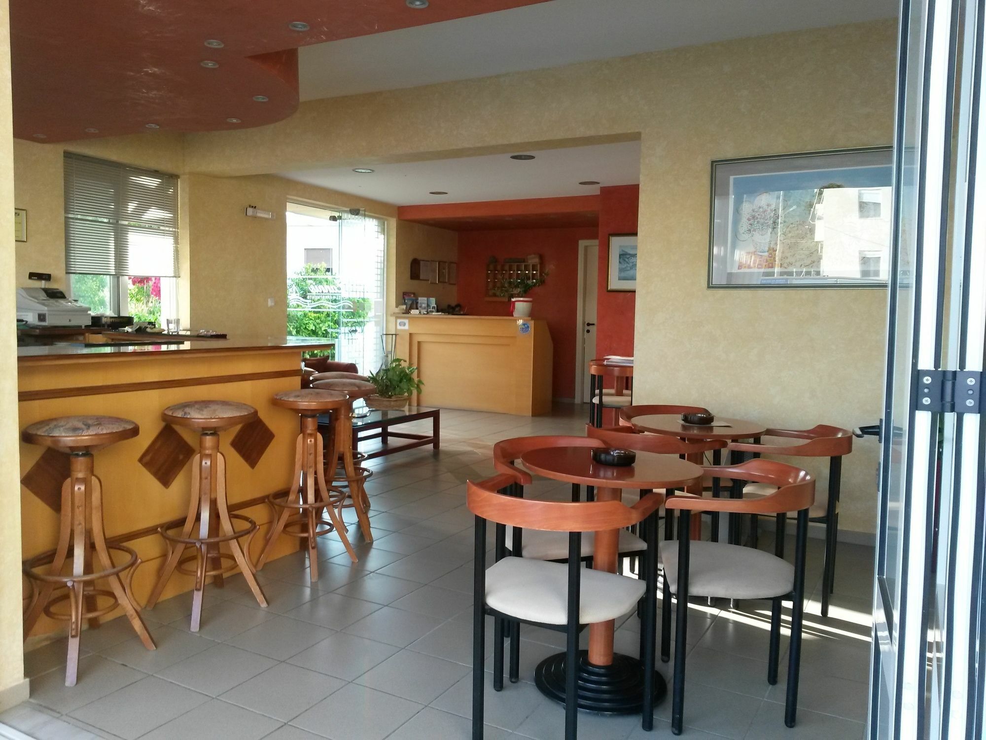 Zannis Hotel 罗希姆诺 外观 照片