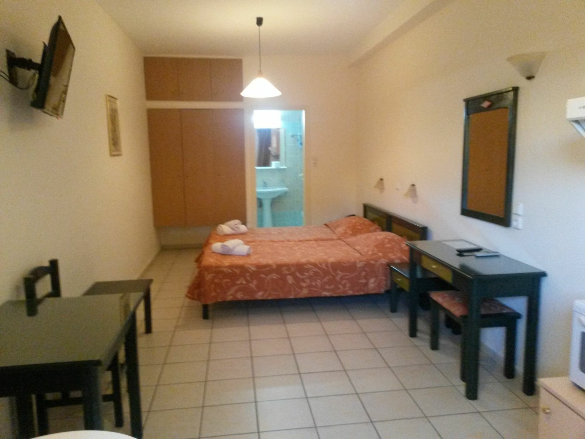 Zannis Hotel 罗希姆诺 外观 照片