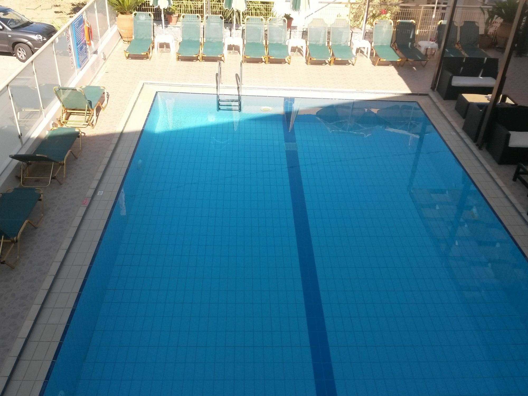 Zannis Hotel 罗希姆诺 外观 照片